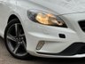 USED 2015 65 VOLVO V40 2.0 T2 R-DESIGN 5d 120 BHP 