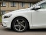 USED 2015 65 VOLVO V40 2.0 T2 R-DESIGN 5d 120 BHP 