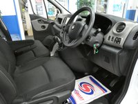 USED 2015 15 RENAULT TRAFIC 1.6 LL29 BUSINESS DCI S/R P/V 115 BHP LWB 3 SEATS SAT NAV BLUETOOTH LWB