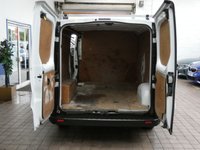 USED 2015 15 RENAULT TRAFIC 1.6 LL29 BUSINESS DCI S/R P/V 115 BHP LWB 3 SEATS SAT NAV BLUETOOTH LWB
