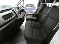 USED 2015 15 RENAULT TRAFIC 1.6 LL29 BUSINESS DCI S/R P/V 115 BHP LWB 3 SEATS SAT NAV BLUETOOTH LWB