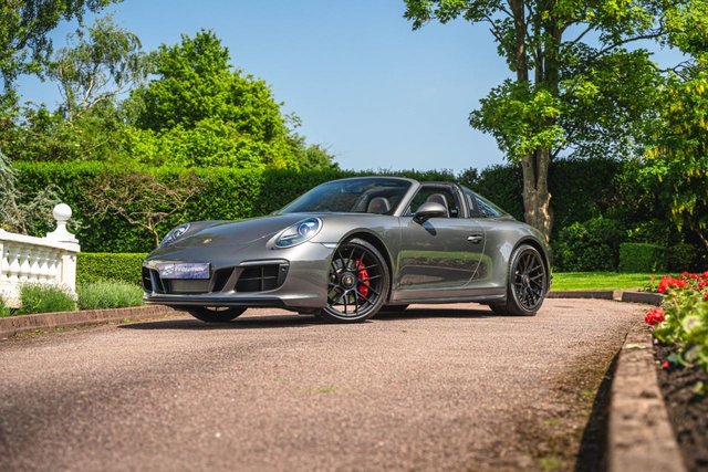 View our PORSCHE 911