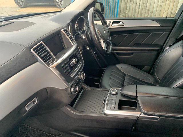 View our MERCEDES-BENZ GL CLASS