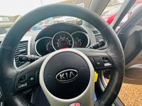 USED 2011 11 KIA VENGA 1.4 3 5d 89 BHP FSH - 12 services - Opening Panoramic Sunroof