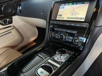 USED 2015 65 JAGUAR XJ 3.0 D V6 PORTFOLIO 4d 275 BHP 