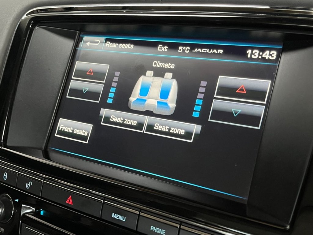 USED 2015 65 JAGUAR XJ 3.0 D V6 PORTFOLIO 4d 275 BHP 