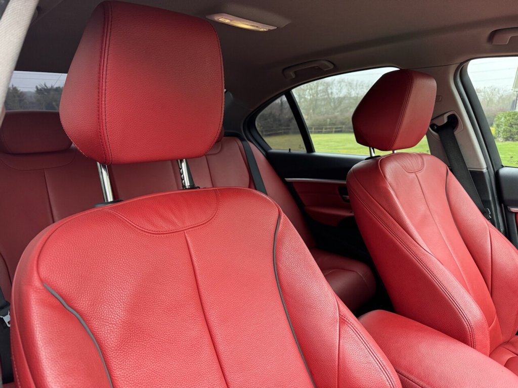 2017 BMW 3 Series 320i Sport £9,995