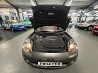 USED 2004 04 TOYOTA MR2 1.8 VVT-i Roadster Red 2dr Lady Owned  Ltd Edition Model