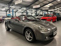 USED 2004 04 TOYOTA MR2 1.8 VVT-i Roadster Red 2dr Lady Owned  Ltd Edition Model