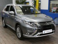 USED 2020 69 MITSUBISHI OUTLANDER 2.4 PHEV EXCEED SAFETY 5d 222 BHP SAT NAV LEATHER HEATED SEATS CAMERA PARKING SENSORS 1 OWNER SERVICE HISTORY MITSUBISHI WARRANTY TILL JAN 2025