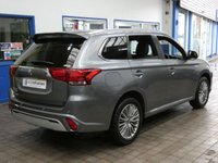 USED 2020 69 MITSUBISHI OUTLANDER 2.4 PHEV EXCEED SAFETY 5d 222 BHP SAT NAV LEATHER HEATED SEATS CAMERA PARKING SENSORS 1 OWNER SERVICE HISTORY MITSUBISHI WARRANTY TILL JAN 2025