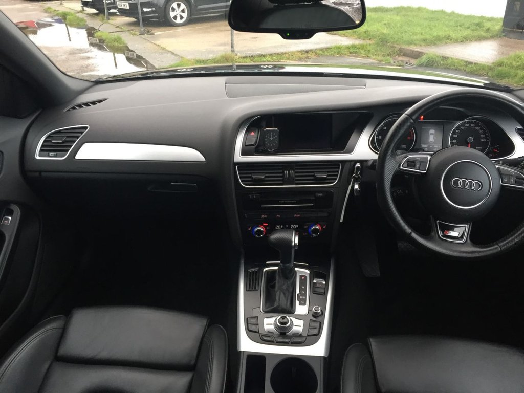 USED 2015 15 AUDI A4 2.0 AVANT TDI S LINE START/STOP 5d 148 BHP S-LINE AUTO