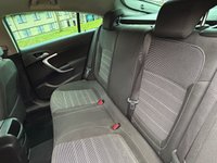 USED 2015 15 VAUXHALL INSIGNIA 1.8 SRI 5d 138 BHP 