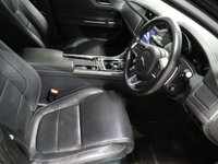 USED 2017 67 JAGUAR XF 2.0 D R-SPORT AWD 4d 177 BHP 