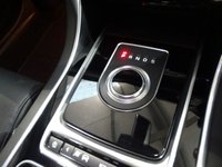 USED 2017 67 JAGUAR XF 2.0 D R-SPORT AWD 4d 177 BHP 