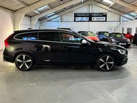 USED 2017 17 VOLVO V60 2.0 D3 R-DESIGN LUX NAV 5d 148 BHP 