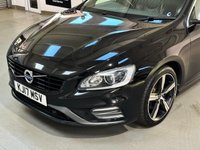 USED 2017 17 VOLVO V60 2.0 D3 R-DESIGN LUX NAV 5d 148 BHP 