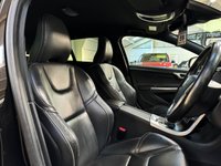 USED 2017 17 VOLVO V60 2.0 D3 R-DESIGN LUX NAV 5d 148 BHP 