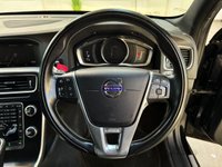 USED 2017 17 VOLVO V60 2.0 D3 R-DESIGN LUX NAV 5d 148 BHP 