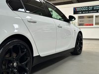 USED 2015 65 VAUXHALL INSIGNIA 2.8 VXR SUPERSPORT 5d 320 BHP 
