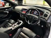USED 2015 65 VAUXHALL INSIGNIA 2.8 VXR SUPERSPORT 5d 320 BHP 