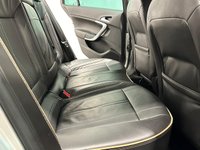 USED 2014 64 VAUXHALL INSIGNIA 2.0 ELITE NAV BI-TURBO 5d 192 BHP Very High Specification, Striking Insignia Elite Nav Bi - Turbo 192 BHP, VXR Style pack, Full Optional Nappa Leather Piped Leather, Dual Screen Options,