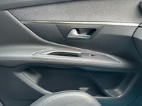 USED 2020 70 PEUGEOT 3008 1.5 BLUEHDI S/S ALLURE 5d 129 BHP 1 LADY OWNER-FSH-DIGITAL COCKPIT