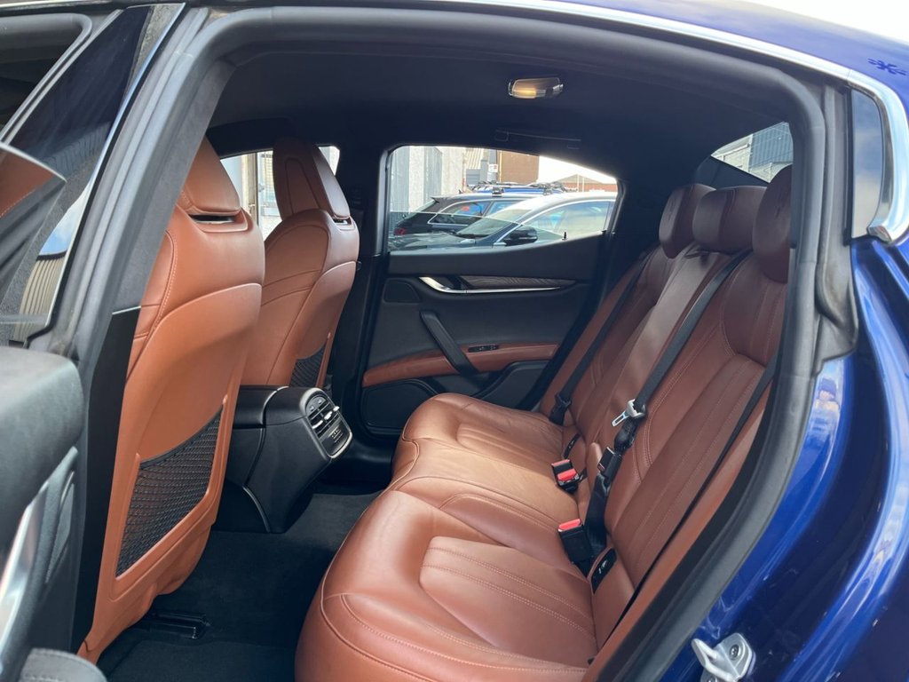 USED 2018 67 MASERATI GHIBLI 3.0 V6 4d AUTO 350 BHP SALOON