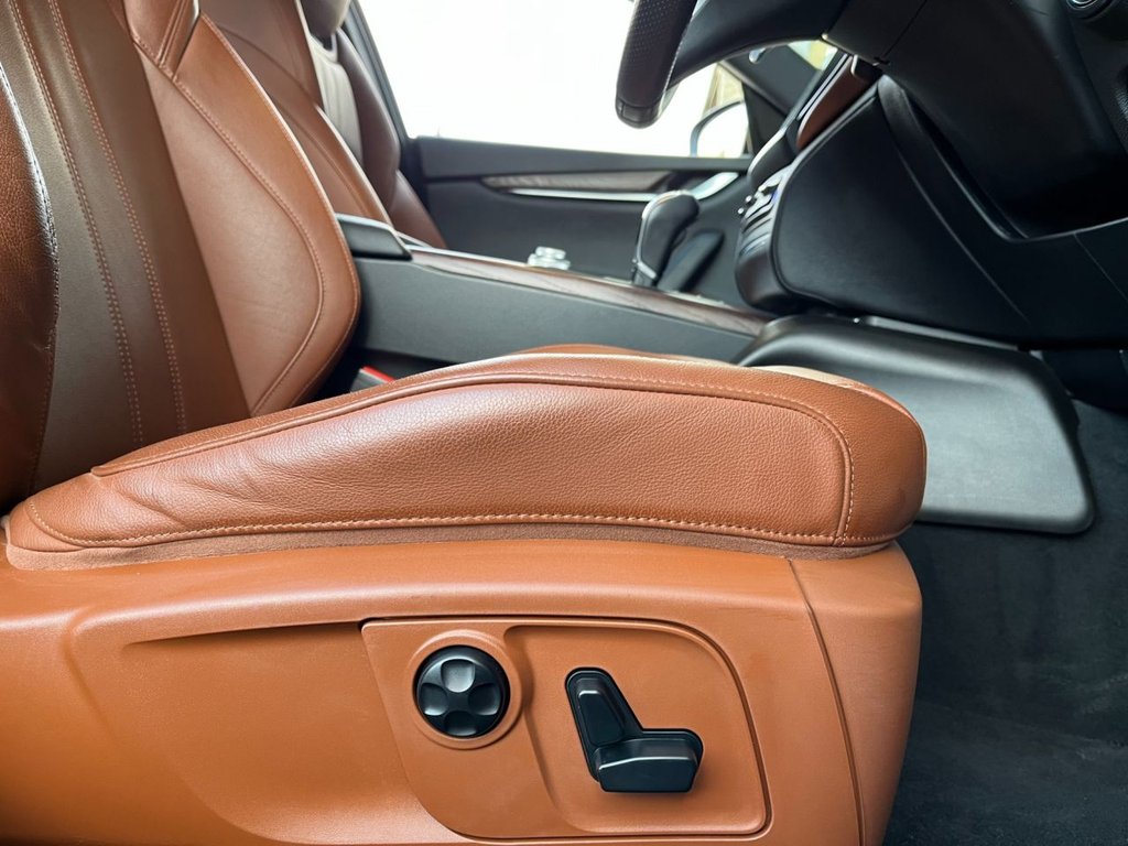 USED 2018 67 MASERATI GHIBLI 3.0 V6 4d AUTO 350 BHP SALOON