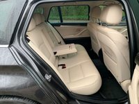 USED 2016 66 BMW 5 SERIES 2.0 520D LUXURY TOURING 5d 188 BHP BIG SPECIFICATION 'LUXURY EDITION' 2016/66reg BMW 520D TOURER - AUTOMATIC - 19 INCH ALLOYS - FULL LEATHER - NAVIGATION - SERVICE HISTORY - 2 FORMER KEEPERS - FREE 12 MONTHS WARRANTY / BREAKDOWN RECOVER INCLUDED
