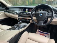 USED 2016 66 BMW 5 SERIES 2.0 520D LUXURY TOURING 5d 188 BHP BIG SPECIFICATION 'LUXURY EDITION' 2016/66reg BMW 520D TOURER - AUTOMATIC - 19 INCH ALLOYS - FULL LEATHER - NAVIGATION - SERVICE HISTORY - 2 FORMER KEEPERS - FREE 12 MONTHS WARRANTY / BREAKDOWN RECOVER INCLUDED