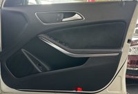 USED 2016 R MERCEDES-BENZ GLA-CLASS 2.1 GLA 200 D AMG LINE 5d 134 BHP GARMIN NAVIGATION SYSTEM - BLUETOOTH HANDSFREE - 8" MEDIA INTERFACE - LUXURY AUTOMATIC CLIMATE CONTROL - POWERED TAILGATE - REVERSING CAMERA