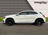 USED 2016 R MERCEDES-BENZ GLA-CLASS 2.1 GLA 200 D AMG LINE 5d 134 BHP GARMIN NAVIGATION SYSTEM - BLUETOOTH HANDSFREE - 8" MEDIA INTERFACE - LUXURY AUTOMATIC CLIMATE CONTROL - POWERED TAILGATE - REVERSING CAMERA