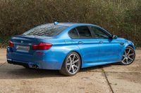 USED 2013 63 BMW M5 Competition 4.4 M5 4d 567 BHP Competition Pack 12 MONTH WARRANTY - RARE COMPETITION PACK - HEAD UP DISPLAY, SUNROOF, XENON LIGHTS, M-DIFF, MONTE CARLO BLUE, CAMERA, COMP PACK, VOICE CONTROL AND MORE