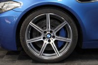 USED 2013 63 BMW M5 Competition 4.4 M5 4d 567 BHP Competition Pack 12 MONTH WARRANTY - RARE COMPETITION PACK - HEAD UP DISPLAY, SUNROOF, XENON LIGHTS, M-DIFF, MONTE CARLO BLUE, CAMERA, COMP PACK, VOICE CONTROL AND MORE