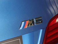 USED 2013 63 BMW M5 Competition 4.4 M5 4d 567 BHP Competition Pack 12 MONTH WARRANTY - RARE COMPETITION PACK - HEAD UP DISPLAY, SUNROOF, XENON LIGHTS, M-DIFF, MONTE CARLO BLUE, CAMERA, COMP PACK, VOICE CONTROL AND MORE