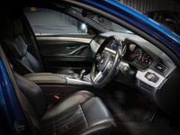 USED 2013 63 BMW M5 Competition 4.4 M5 4d 567 BHP Competition Pack 12 MONTH WARRANTY - RARE COMPETITION PACK - HEAD UP DISPLAY, SUNROOF, XENON LIGHTS, M-DIFF, MONTE CARLO BLUE, CAMERA, COMP PACK, VOICE CONTROL AND MORE