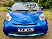USED 2010 10 TOYOTA IQ 1.0 VVT-I IQ 3d 68 BHP ONLY 19,843 MILES//ONLY 1 OWNER//X9 AIRBAGS//ALLOYS//AIRCON//LEATHER GEAR KNOB AND STEERING WHEEL//ZERO ROAD TAX//NEW MOT//X13 TOYOTA MAIN DEALER SERVICE STAMPS 68 BHP ONLY 19,843 MILES//ONLY 1 OWNER//X9 AIRBAGS//ALLOYS//AIRCON//LEATHER GEAR KNOB AND STEERING WHEEL//ZERO ROAD TAX//NEW MOT//X13 TOYOTA MAIN DEALER SERVICE STAMPS