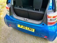 USED 2010 10 TOYOTA IQ 1.0 VVT-I IQ 3d 68 BHP ONLY 19,843 MILES//ONLY 1 OWNER//X9 AIRBAGS//ALLOYS//AIRCON//LEATHER GEAR KNOB AND STEERING WHEEL//ZERO ROAD TAX//NEW MOT//X13 TOYOTA MAIN DEALER SERVICE STAMPS 68 BHP ONLY 19,843 MILES//ONLY 1 OWNER//X9 AIRBAGS//ALLOYS//AIRCON//LEATHER GEAR KNOB AND STEERING WHEEL//ZERO ROAD TAX//NEW MOT//X13 TOYOTA MAIN DEALER SERVICE STAMPS
