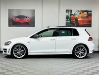 USED 2014 T VOLKSWAGEN GOLF 2.0 R DSG 5d 298 BHP PAN ROOF / LEATHER / PRO NAV