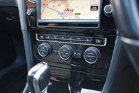 USED 2014 T VOLKSWAGEN GOLF 2.0 R DSG 5d 298 BHP PAN ROOF / LEATHER / PRO NAV