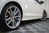 USED 2014 T VOLKSWAGEN GOLF 2.0 R DSG 5d 298 BHP PAN ROOF / LEATHER / PRO NAV