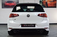 USED 2014 T VOLKSWAGEN GOLF 2.0 R DSG 5d 298 BHP PAN ROOF / LEATHER / PRO NAV