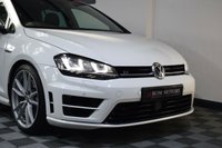 USED 2014 T VOLKSWAGEN GOLF 2.0 R DSG 5d 298 BHP PAN ROOF / LEATHER / PRO NAV