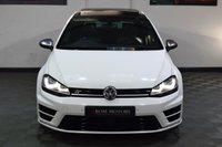 USED 2014 T VOLKSWAGEN GOLF 2.0 R DSG 5d 298 BHP PAN ROOF / LEATHER / PRO NAV