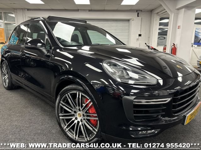 2017 67 Porsche Cayenne 4.8 V8 TURBO TIPTRONIC S 5d 520 BHP