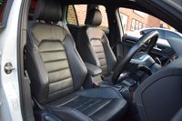 USED 2014 14 VOLKSWAGEN GOLF 2.0 GTD 5d 181 BHP HEATED LEATHER / ORYX WHITE