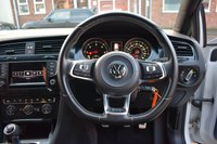 USED 2014 14 VOLKSWAGEN GOLF 2.0 GTD 5d 181 BHP HEATED LEATHER / ORYX WHITE