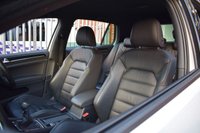 USED 2014 14 VOLKSWAGEN GOLF 2.0 GTD 5d 181 BHP HEATED LEATHER / ORYX WHITE