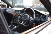 USED 2014 14 VOLKSWAGEN GOLF 2.0 GTD 5d 181 BHP HEATED LEATHER / ORYX WHITE